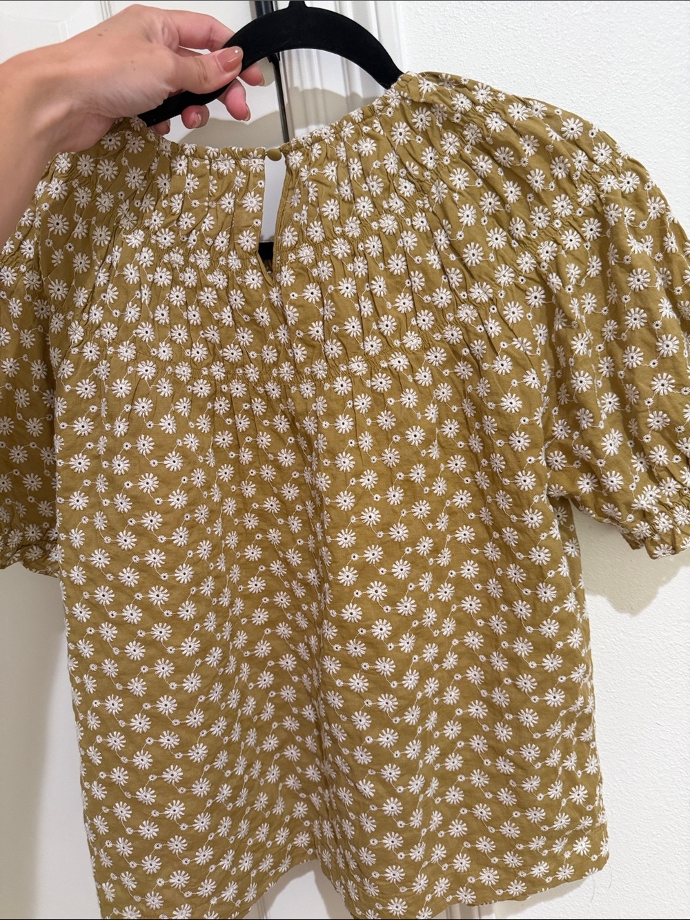 Madewell tan white embroidered top XS - Picture 4 of 4